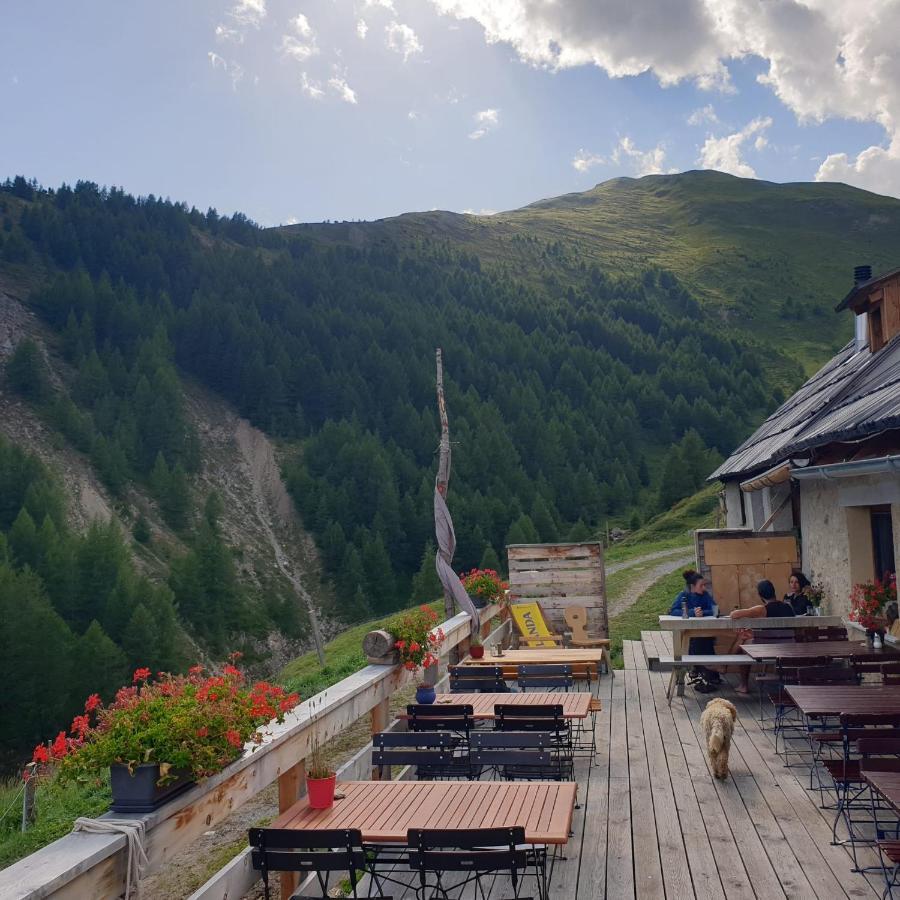 Alp Es-Cha Dadour Bed & Breakfast Madulain Dış mekan fotoğraf