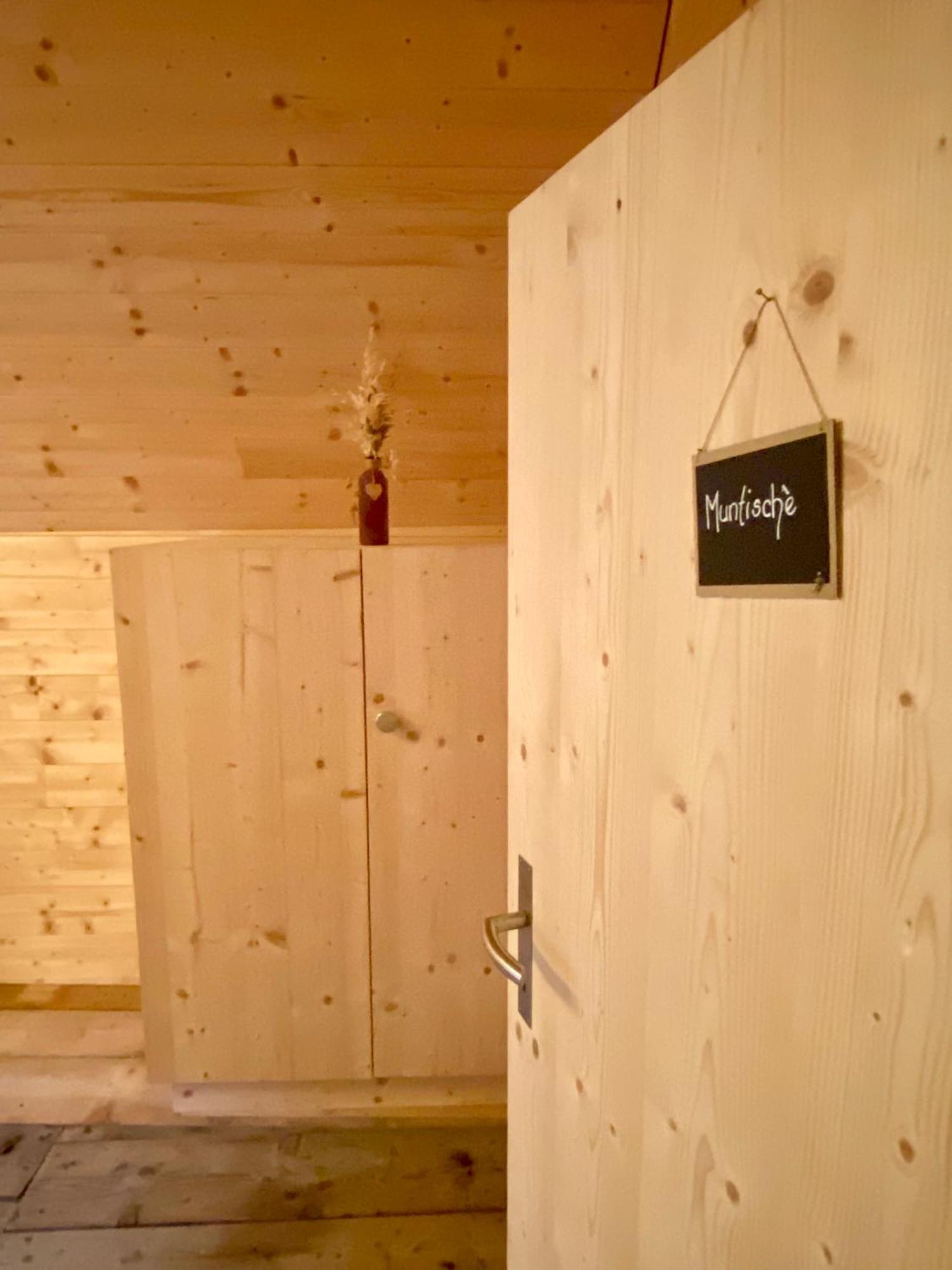 Alp Es-Cha Dadour Bed & Breakfast Madulain Dış mekan fotoğraf